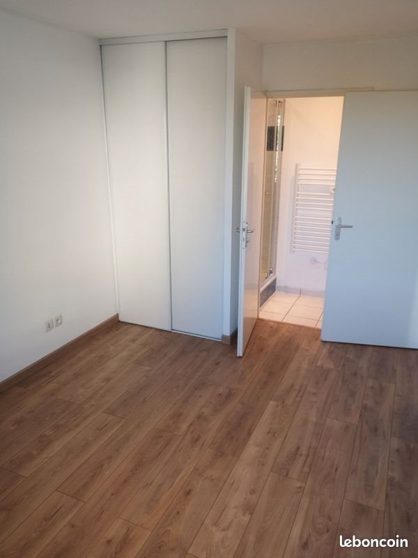Appartement à louer, 79m², Muret