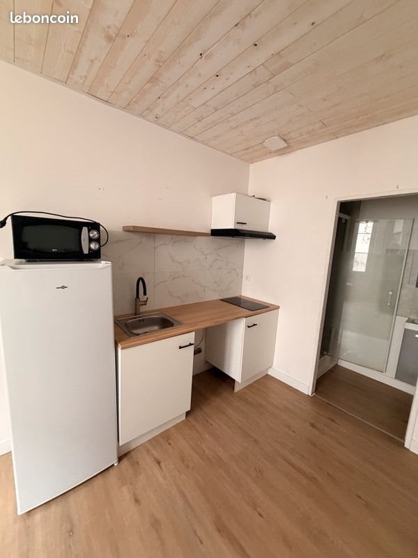 Appartement à louer, 18m², Niort