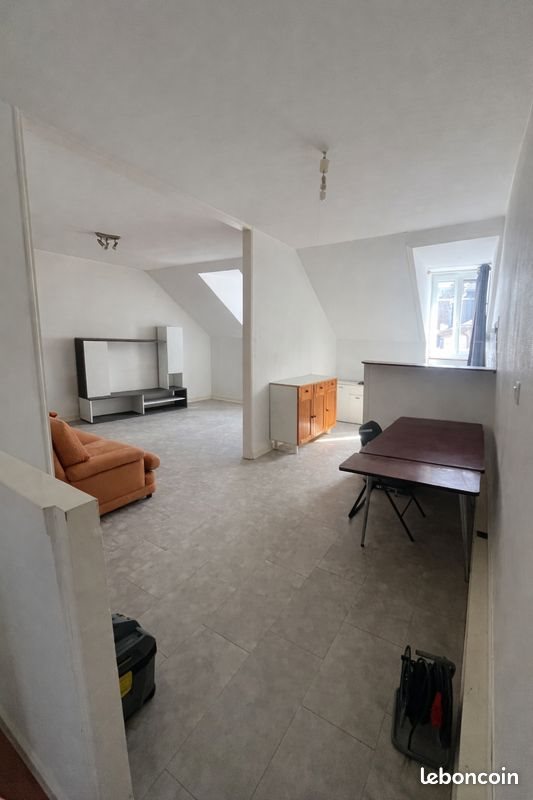 Appartement à louer, 47m², Fougères