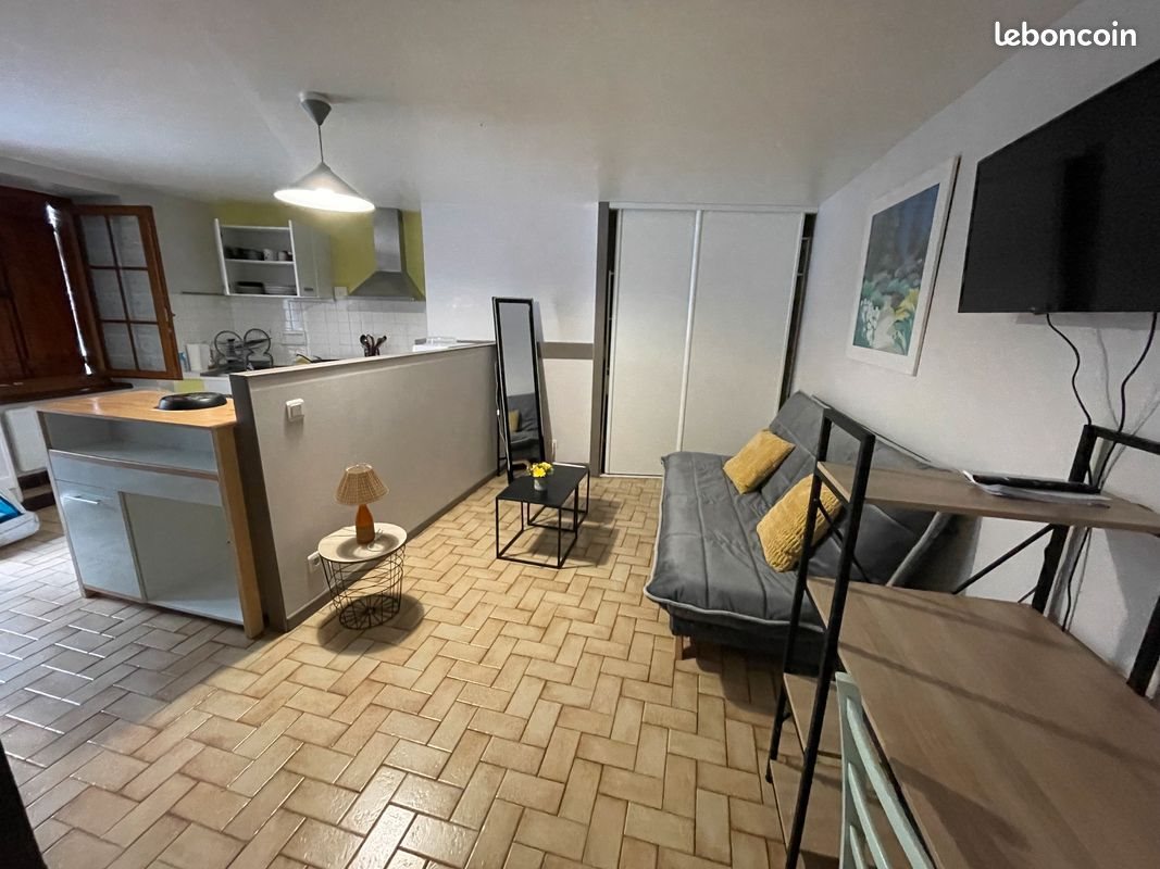 Appartement à louer, 28m², Ussel