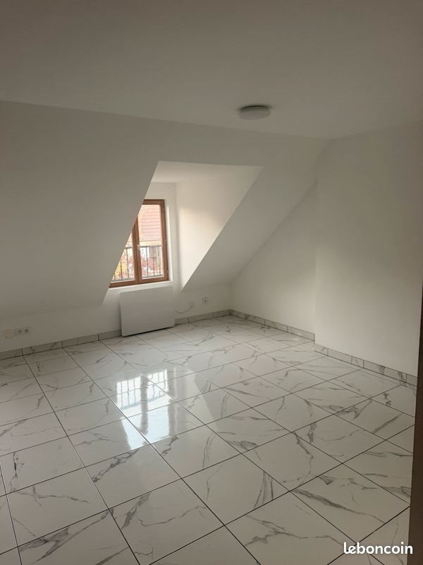 Appartement à louer, 29m², Joigny