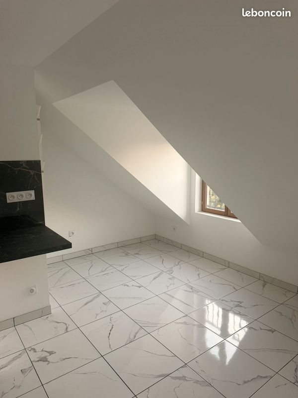 Appartement à louer, 29m², Joigny