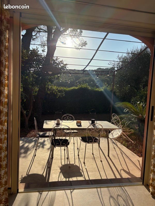 Appartement à louer, 40m², Mougins