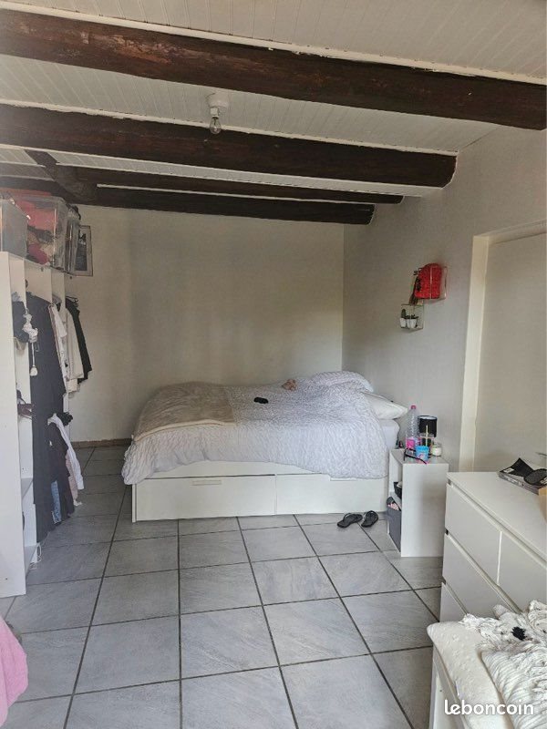 Appartement à louer, 73m², Saint-Max