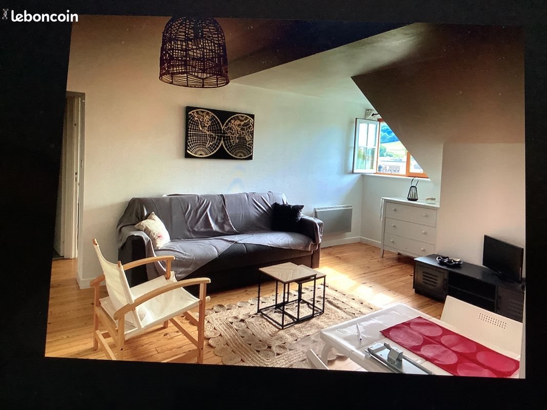 Appartement à louer, 45m², Aurillac
