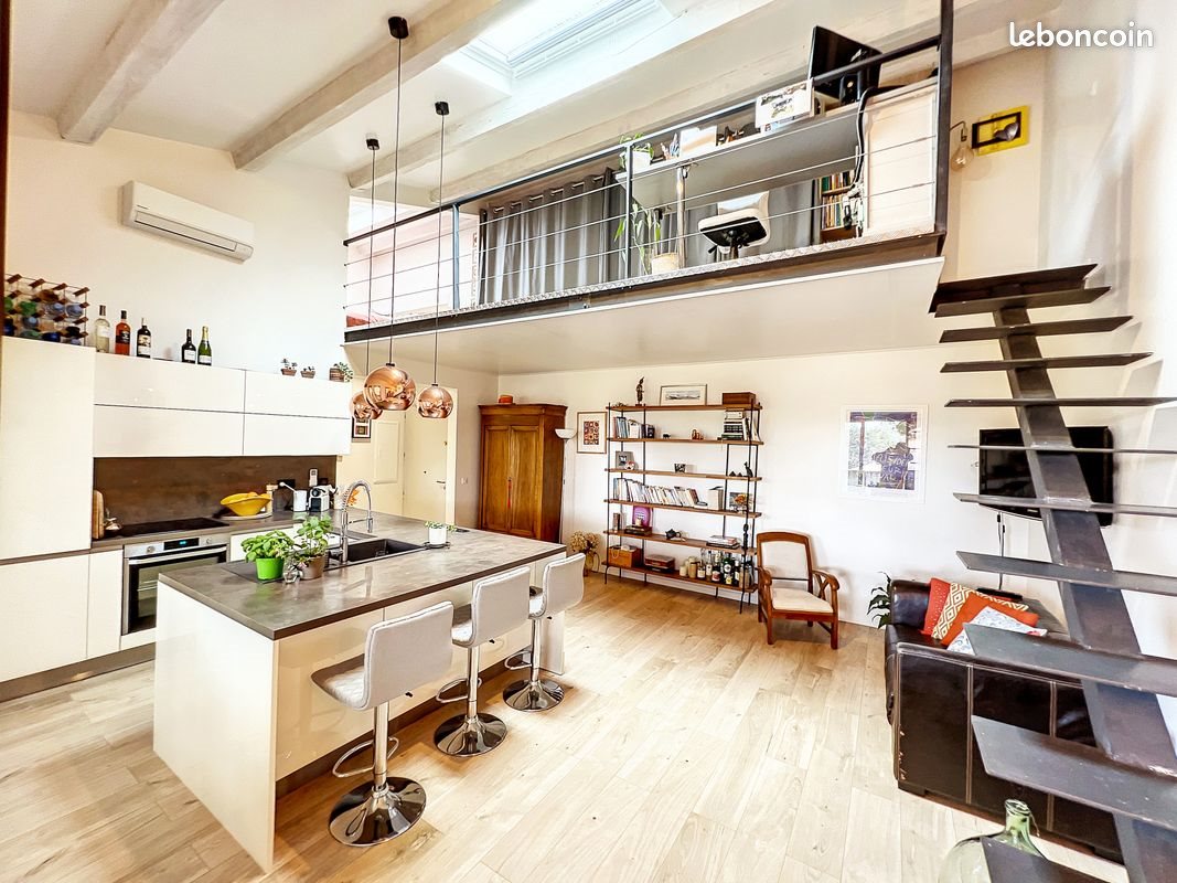 Appartement à louer, 70m², Mougins
