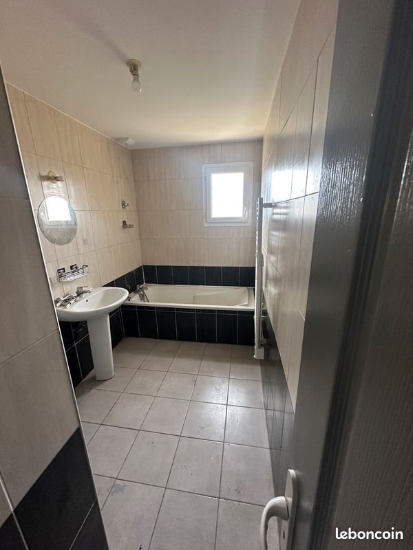 Maison à vendre, 78m², Reffuveille