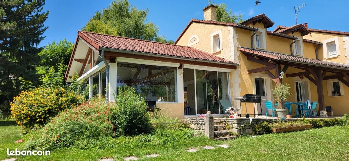 Maison à vendre, 200m², Aigueperse