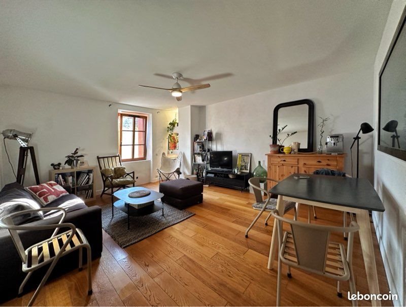 Appartement à louer, 74m², Aubenas