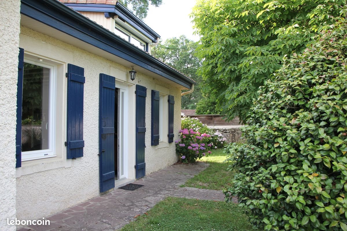 Maison à vendre, 180m², Sainte-Marie-de-Gosse