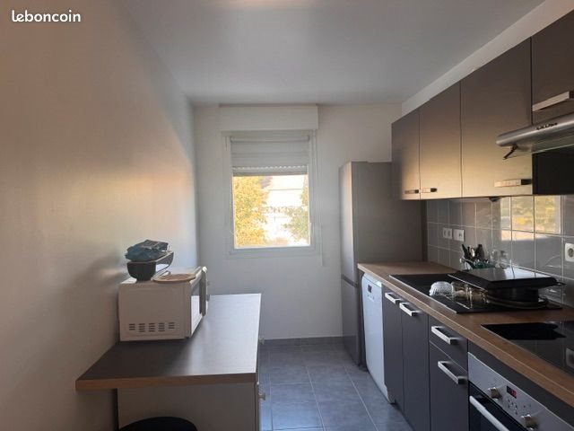 Appartement à louer, 65m², Compiègne