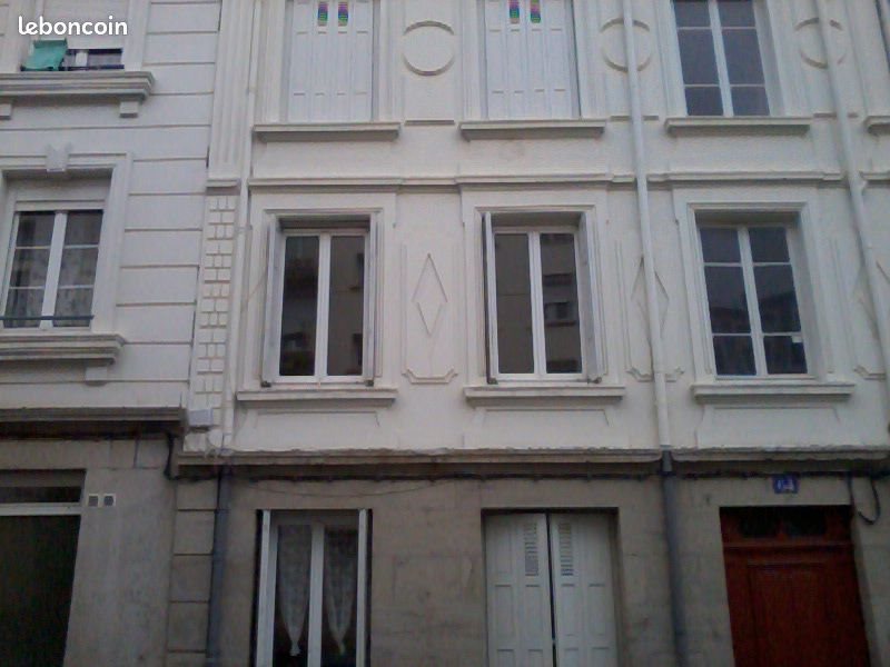Appartement à louer, 28m², Saint-Étienne