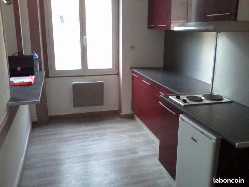 Appartement à louer, 28m², Saint-Étienne