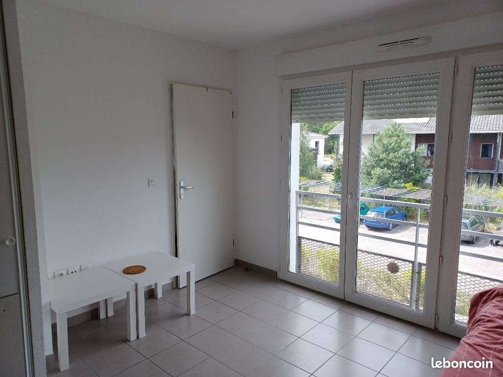 Appartement à louer, 28m², Saint-Médard-en-Jalles