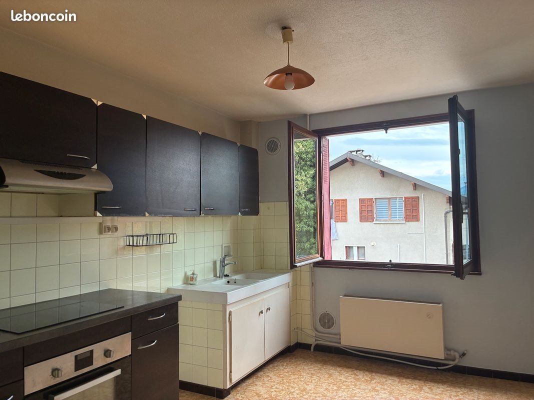 Appartement à louer, 61m², Rumilly