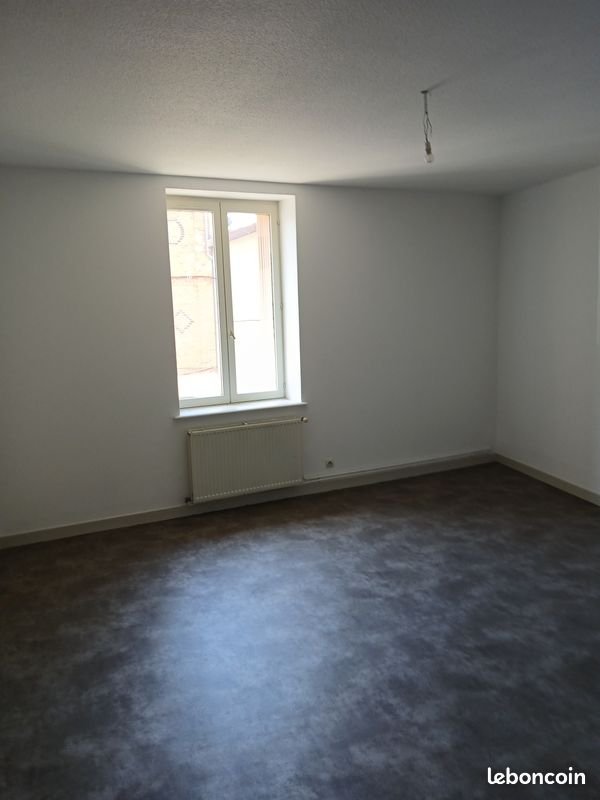 Appartement à louer, 93m², Saint-Galmier