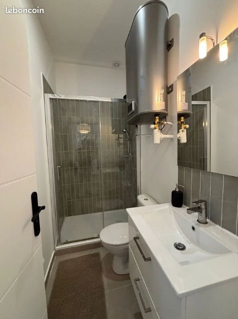 Appartement à louer, 33m², Marseille 8ème