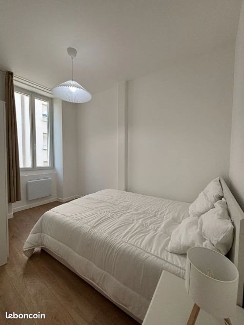 Appartement à louer, 33m², Marseille 8ème