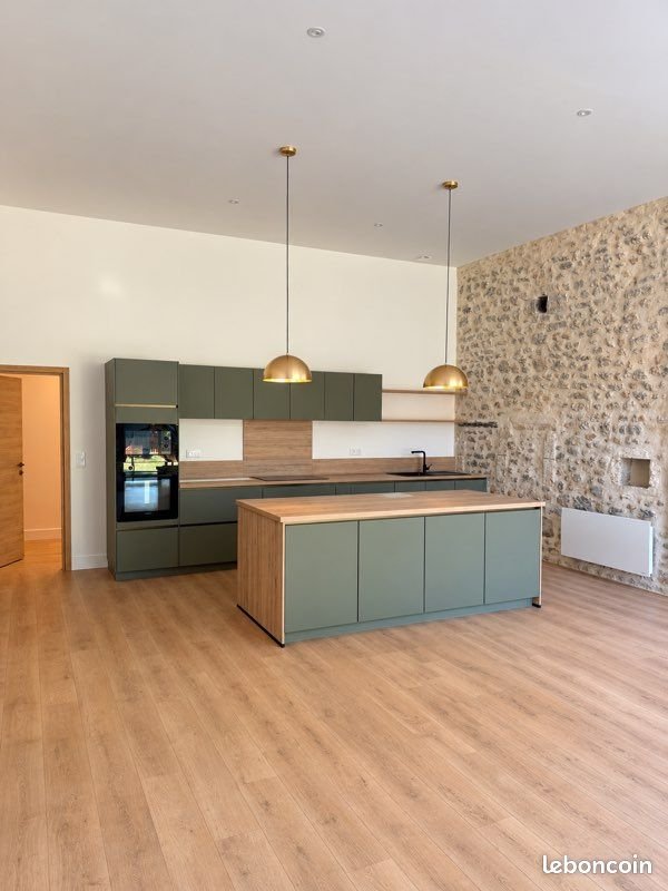 Maison à vendre, 224m², Fouquebrune
