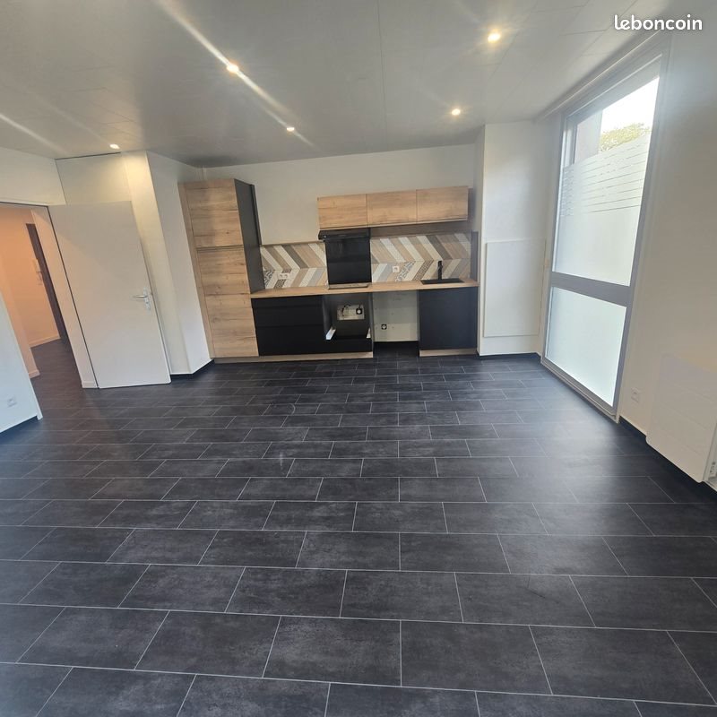 Appartement à vendre, 70m², Charleville-Mézières