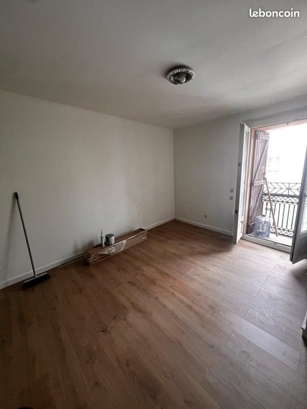 Appartement à louer, 18m², Béziers