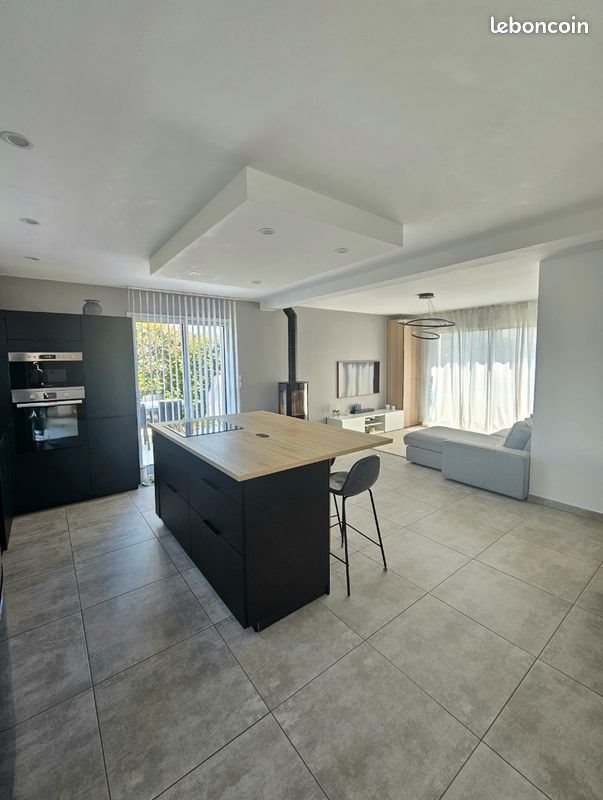 Maison à vendre, 123m², Brécé