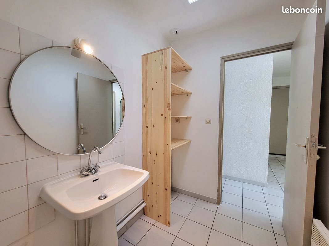 Appartement à louer, 60m², Pézenas