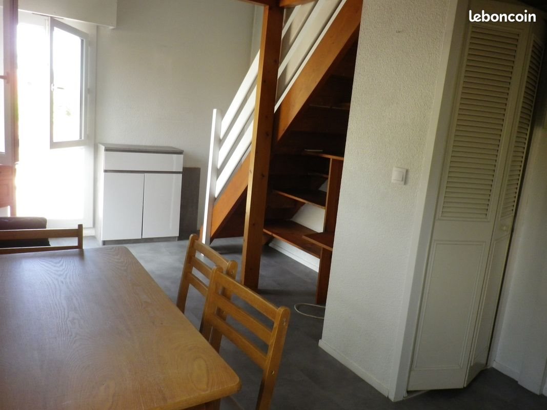 Appartement à louer, 30m², Pessac
