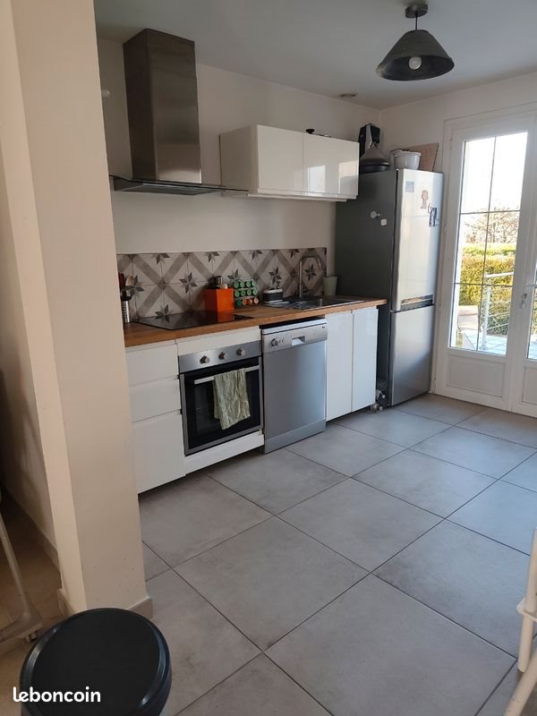 Maison à louer, 93m², Neuville-sur-Sarthe