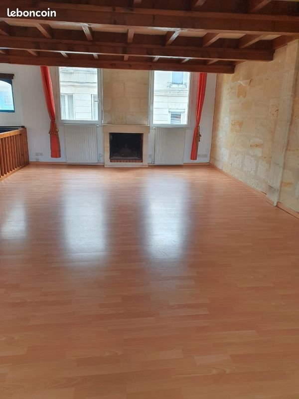 Appartement à louer, 76m², Bordeaux
