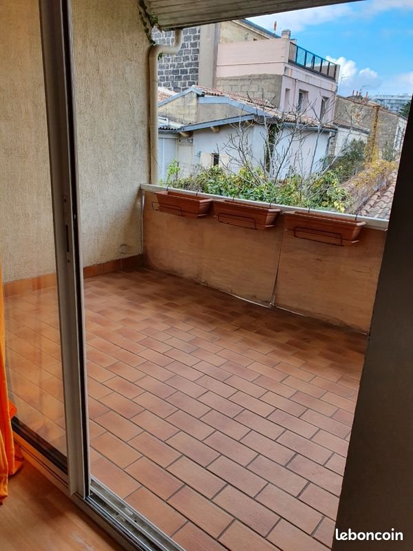 Appartement à louer, 76m², Bordeaux