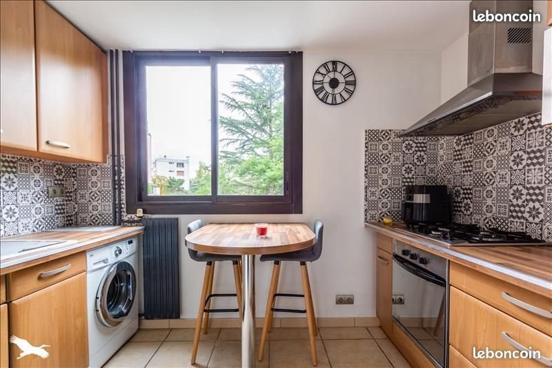 Appartement à vendre, 58m², Décines-Charpieu