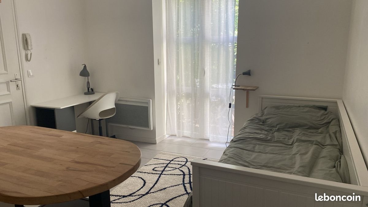 Appartement à louer, 16m², Orléans