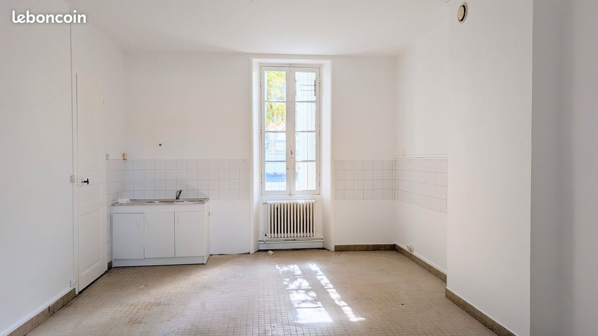 Appartement à louer, 100m², Segonzac