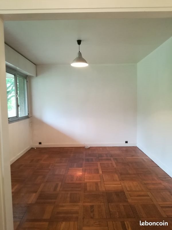 Appartement à louer, 37m², Garches
