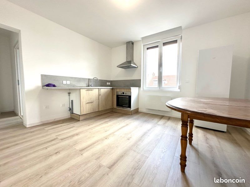 Appartement à louer, 87m², Raillencourt-Sainte-Olle