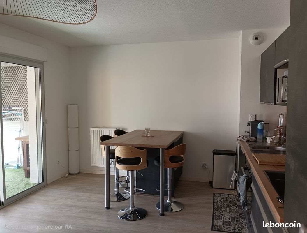 Appartement à louer, 48m², Bègles