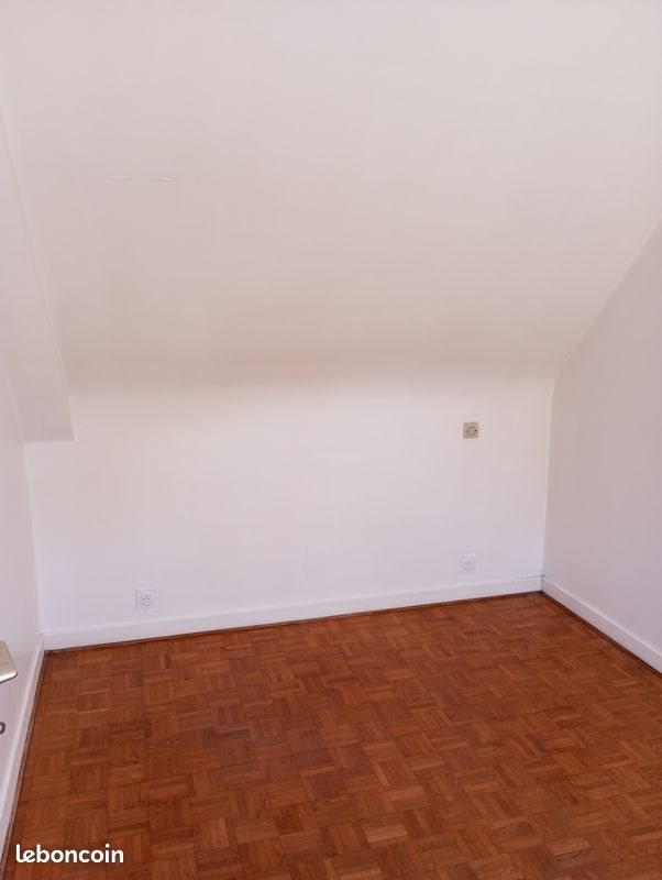 Maison à louer, 52m², Plounévez-Moëdec
