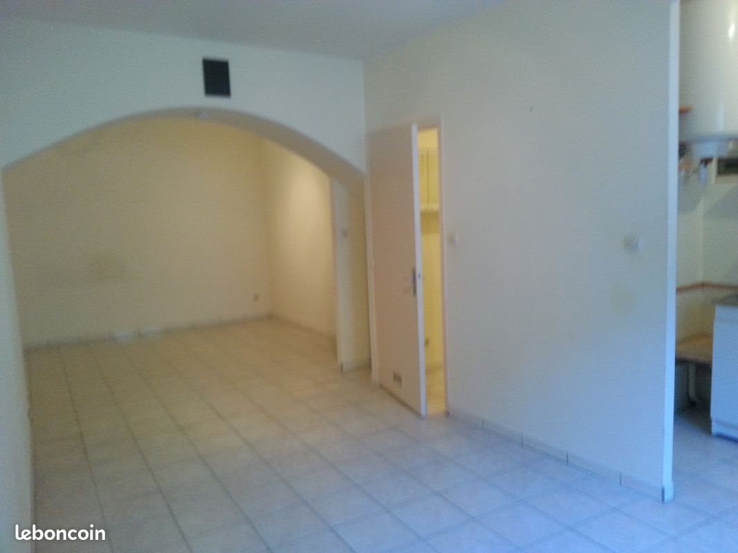 Appartement à louer, 32m², Sauve