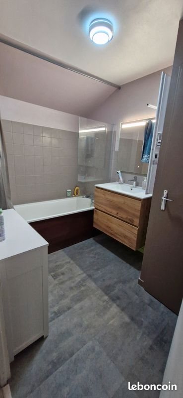 Appartement à louer, 72m², Thoiry