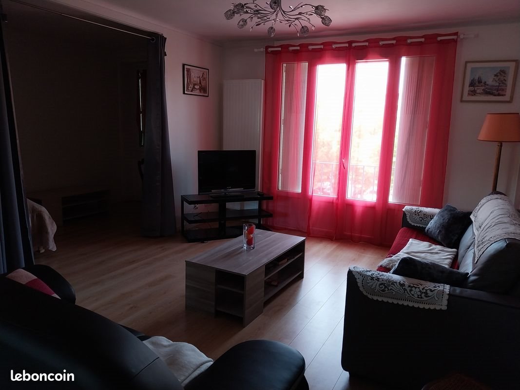 Appartement à louer, 72m², Lons-le-Saunier