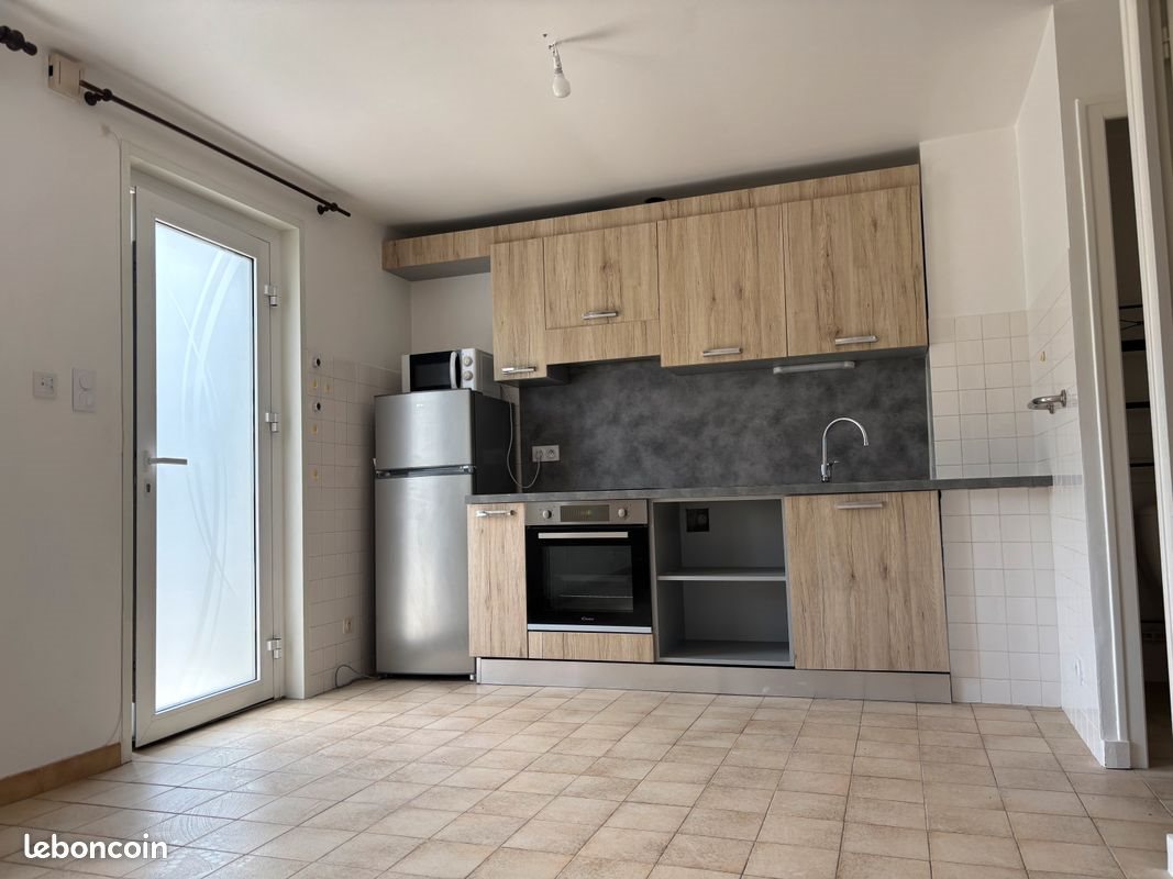 Appartement à louer, 32m², Martignat