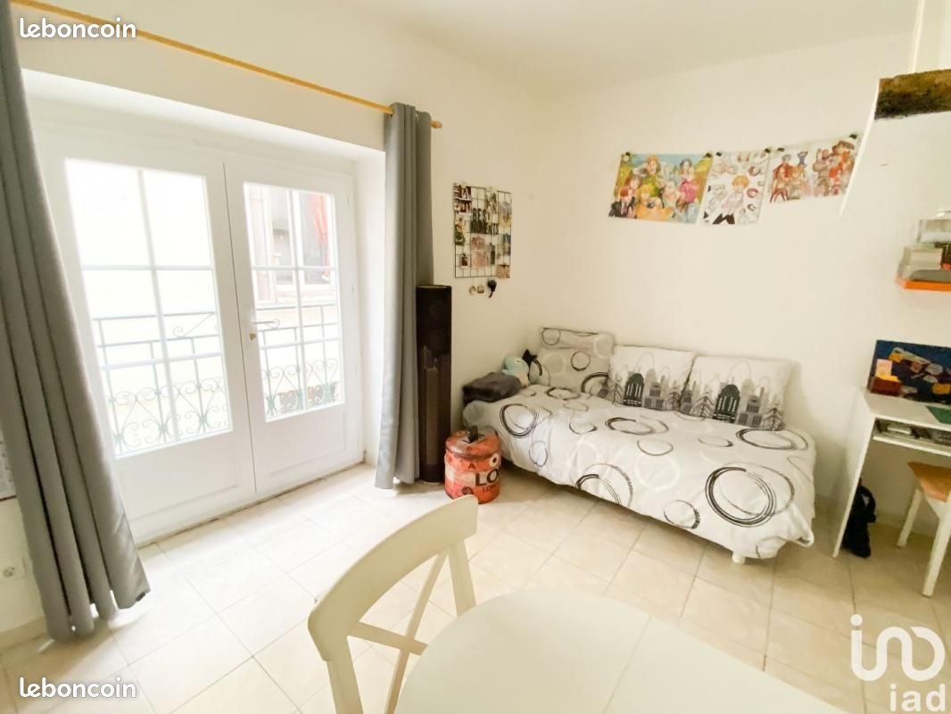 Appartement à louer, 16m², Nîmes