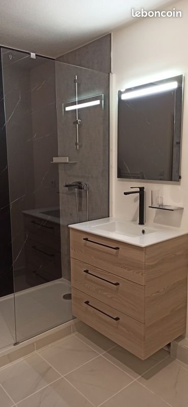 Appartement à louer, 46m², Ville-la-Grand