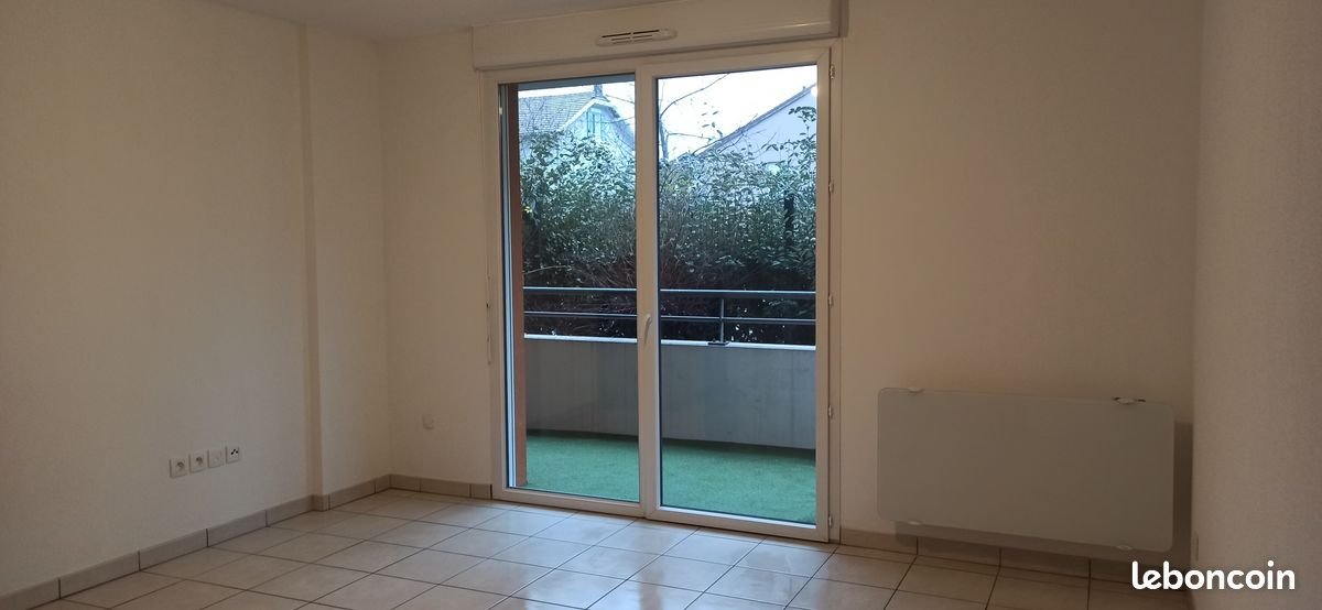 Appartement à louer, 46m², Ville-la-Grand