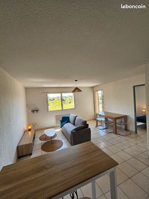 Appartement à louer, 42m², Nailloux