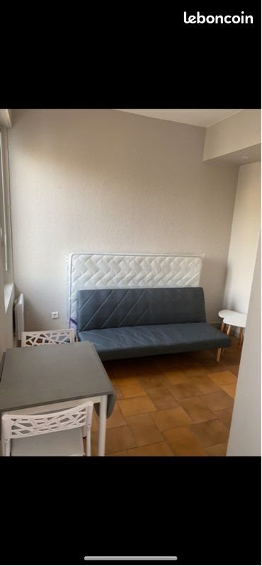 Appartement à louer, 18m², Nîmes