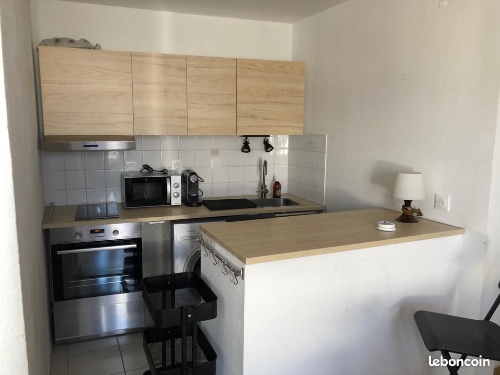 Appartement à louer, 26m², Nîmes