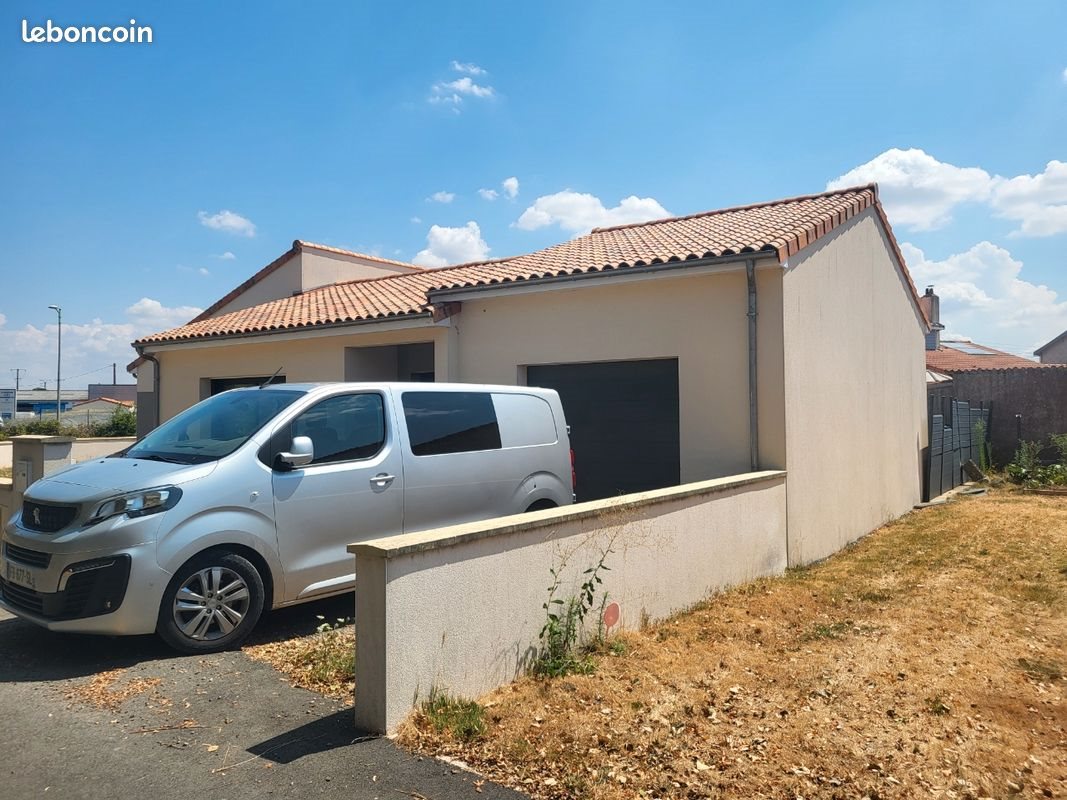 Maison à louer, 109m², Le Longeron