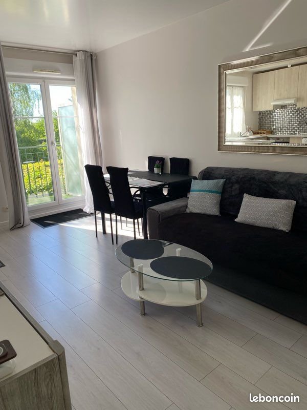 Appartement à louer, 45m², Moissy-Cramayel